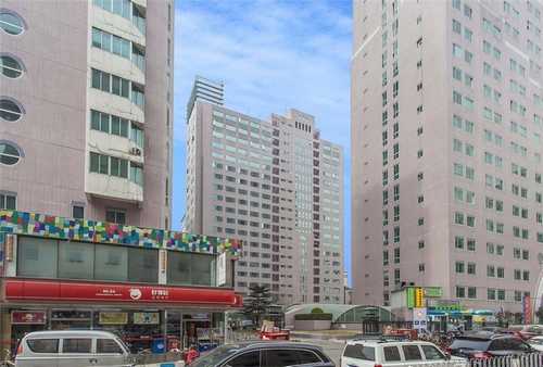 河北城市公交车站台设计